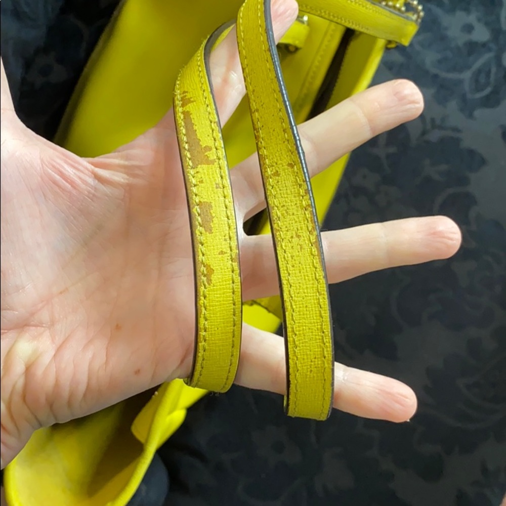 Great Color Coach Shoulder Bag - Picture 5 of 13